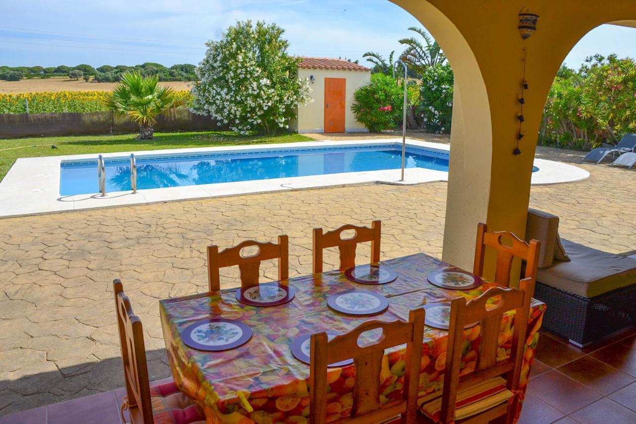 Traumhaus Fuer 6 Personen Mit Spektakulaerem Privaten Pool Und Schoenem Ausblick In Die Natur Hozanejos Exterior photo